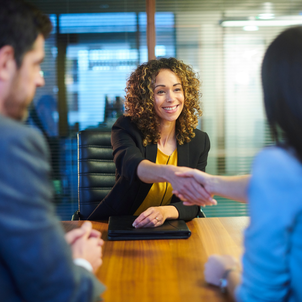 entrevista de trabajo de mujer