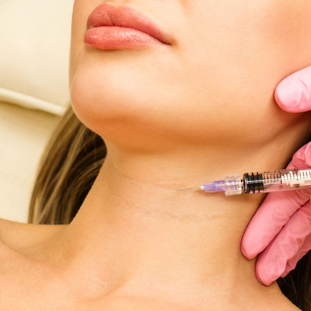 nefertiti neck