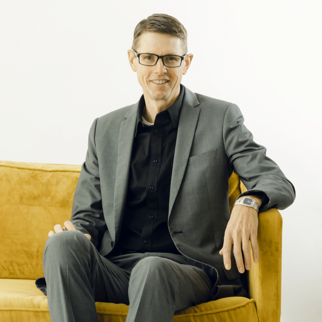 Dr. Scott Thompson