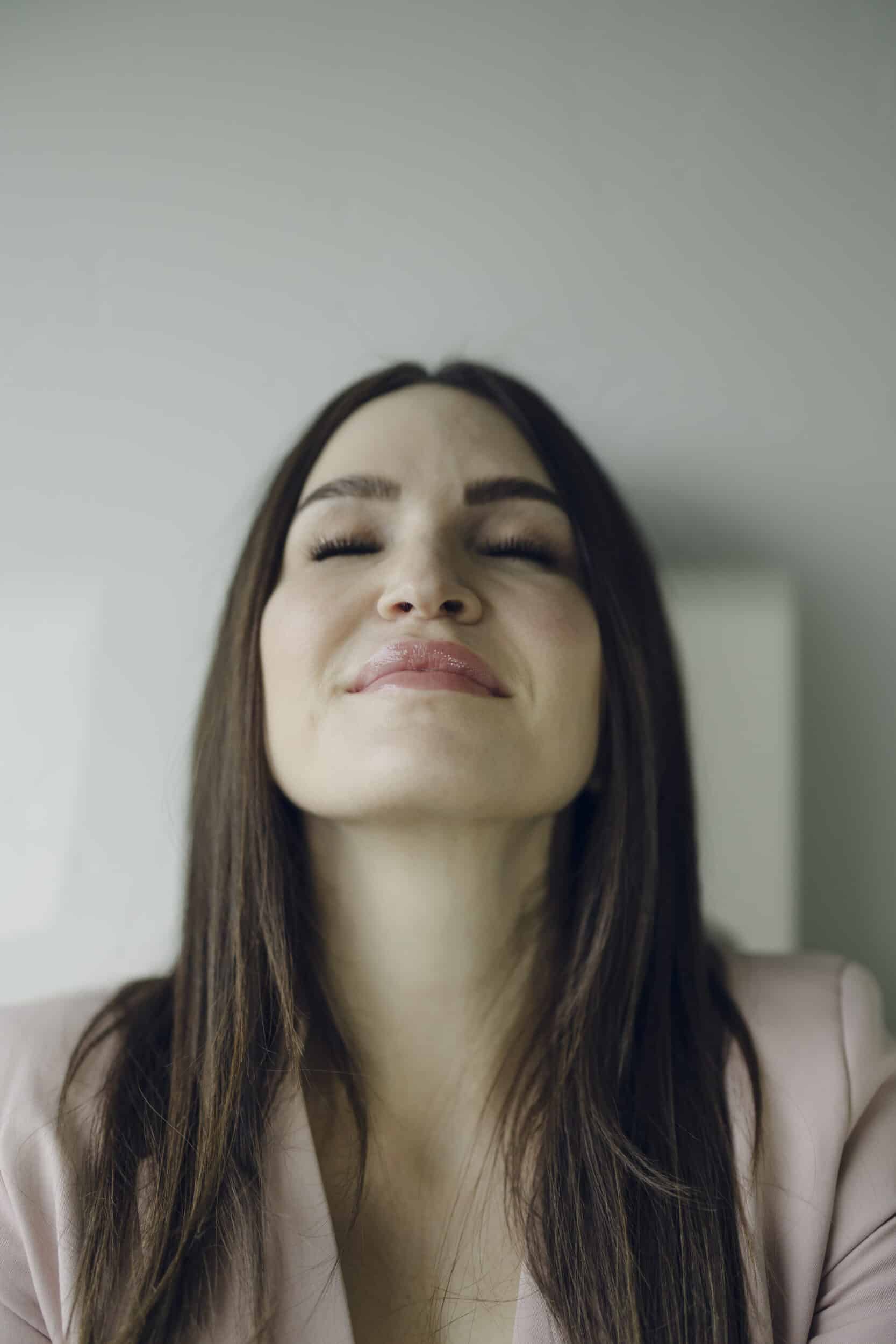 Microneedling en Utah - Cirugía plástica facial