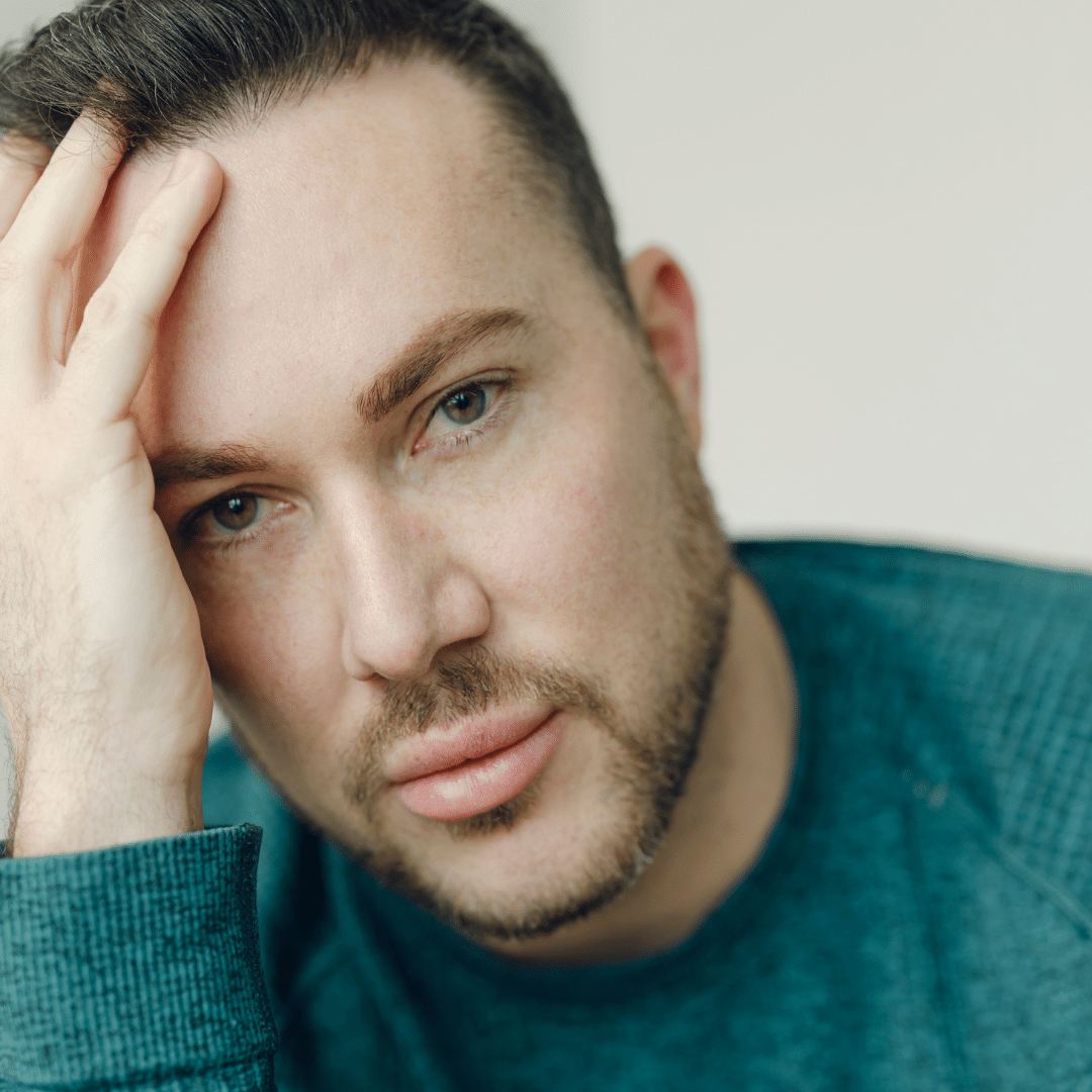 Contours Face & Jawline